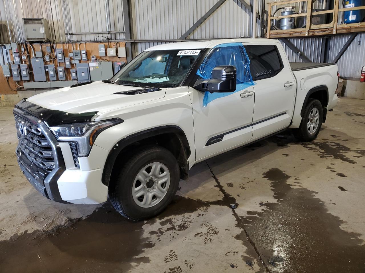 TOYOTA TUNDRA CRE 2024
