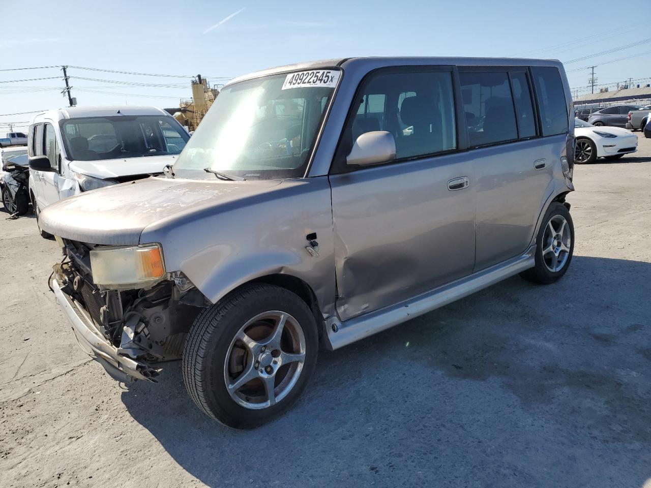 TOYOTA SCION XB 2005