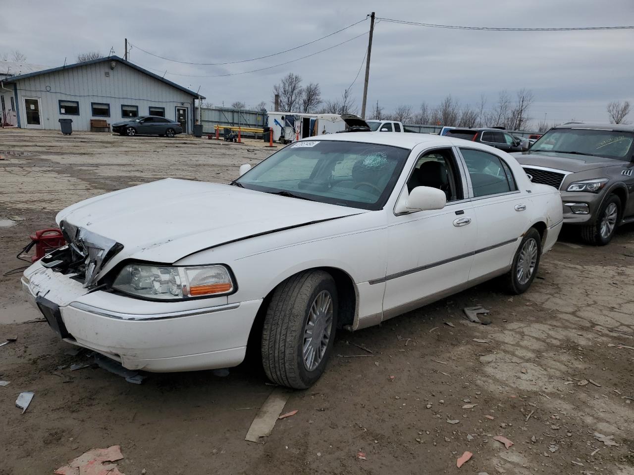 LINCOLN TOWN CAR S 2007