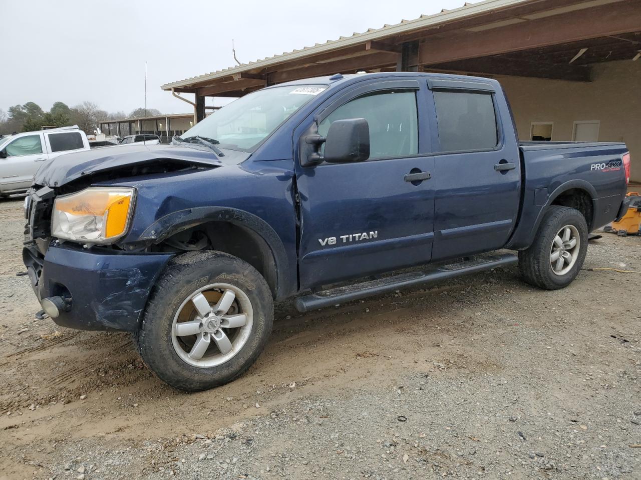 NISSAN TITAN S 2011