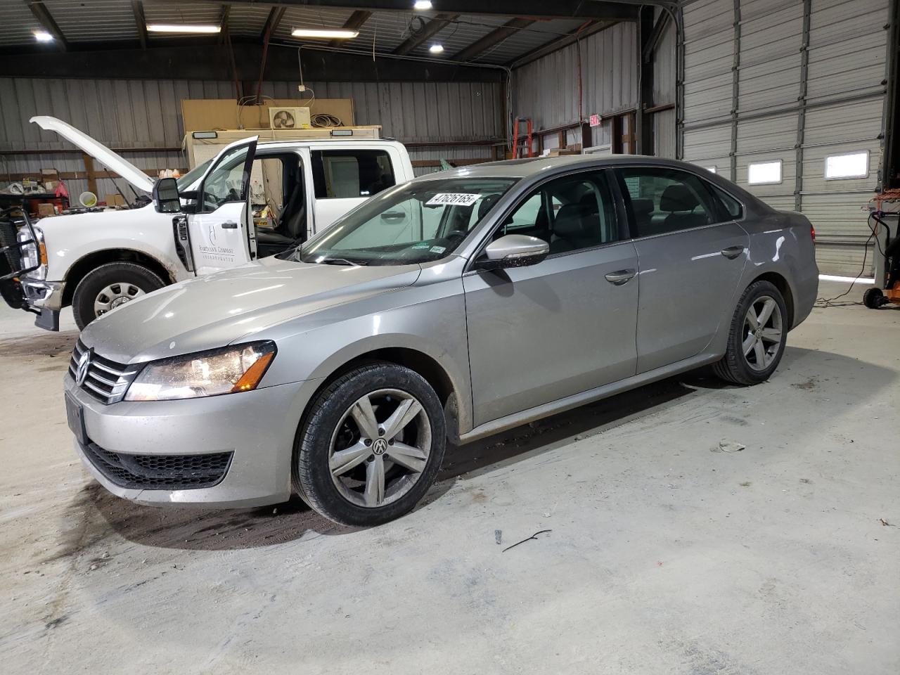 VOLKSWAGEN PASSAT SE 2012