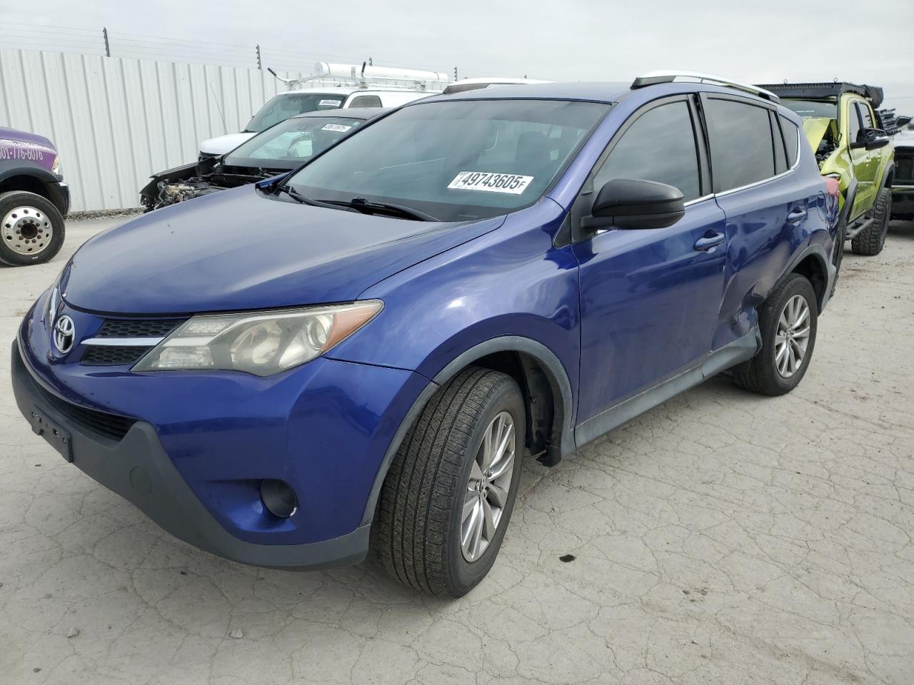 TOYOTA RAV4 LE 2015