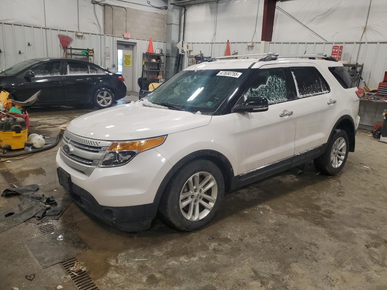 FORD EXPLORER X 2015
