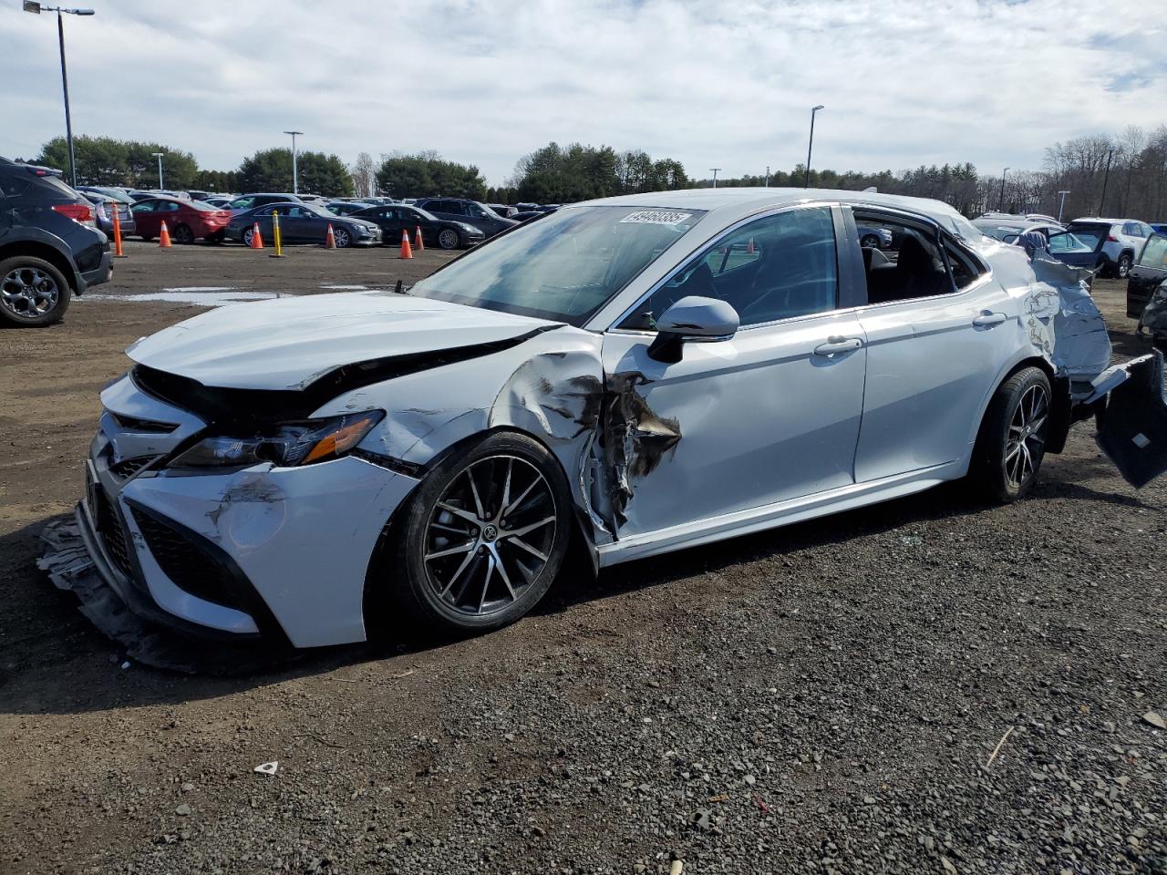TOYOTA CAMRY SE N 2023