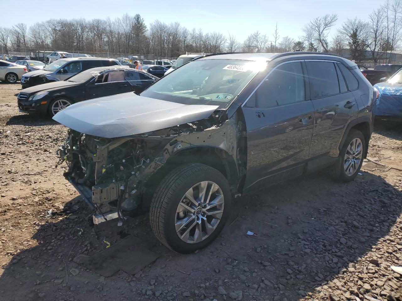 TOYOTA RAV4 XLE P 2023
