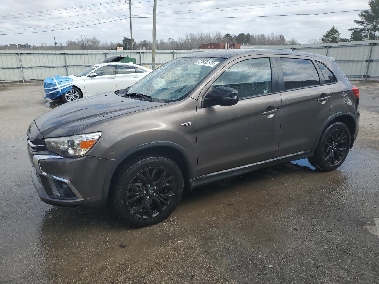 MITSUBISHI OUTLANDER 2018