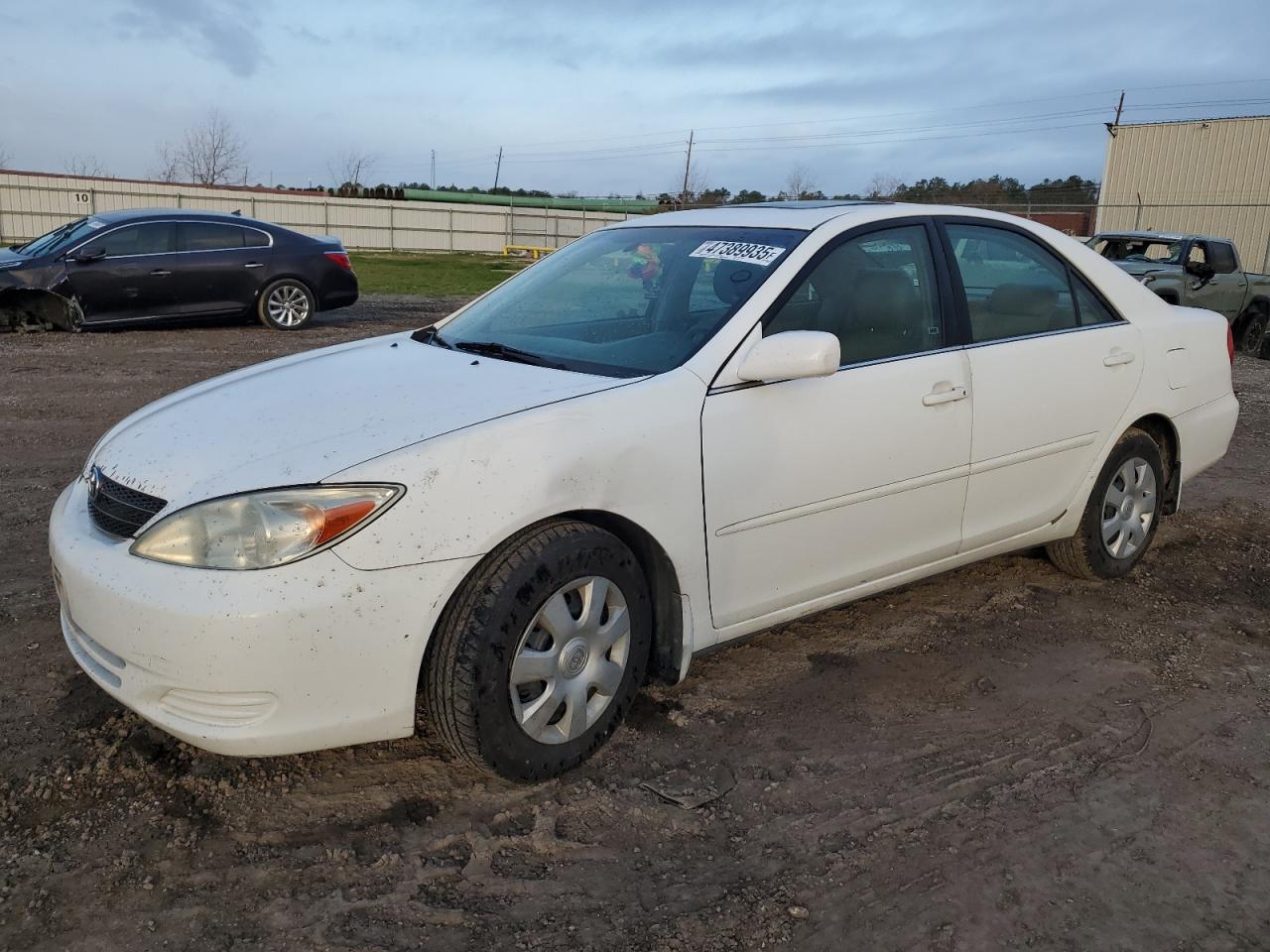 TOYOTA CAMRY LE 2003