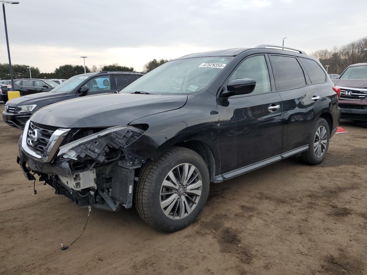 NISSAN PATHFINDER 2018