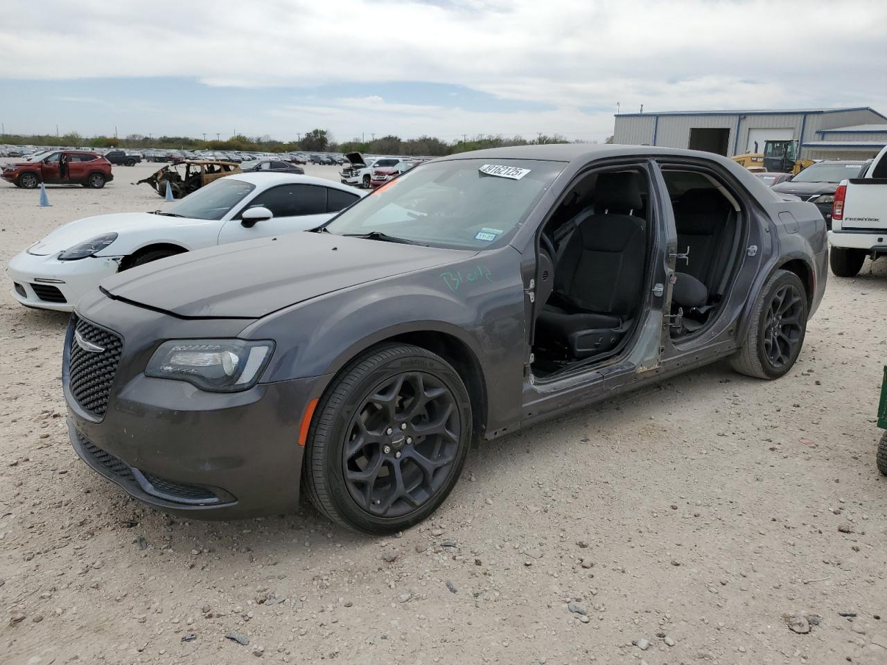 CHRYSLER 300 TOURIN 2019