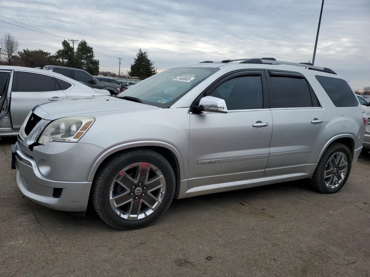 GMC ACADIA DEN 2011