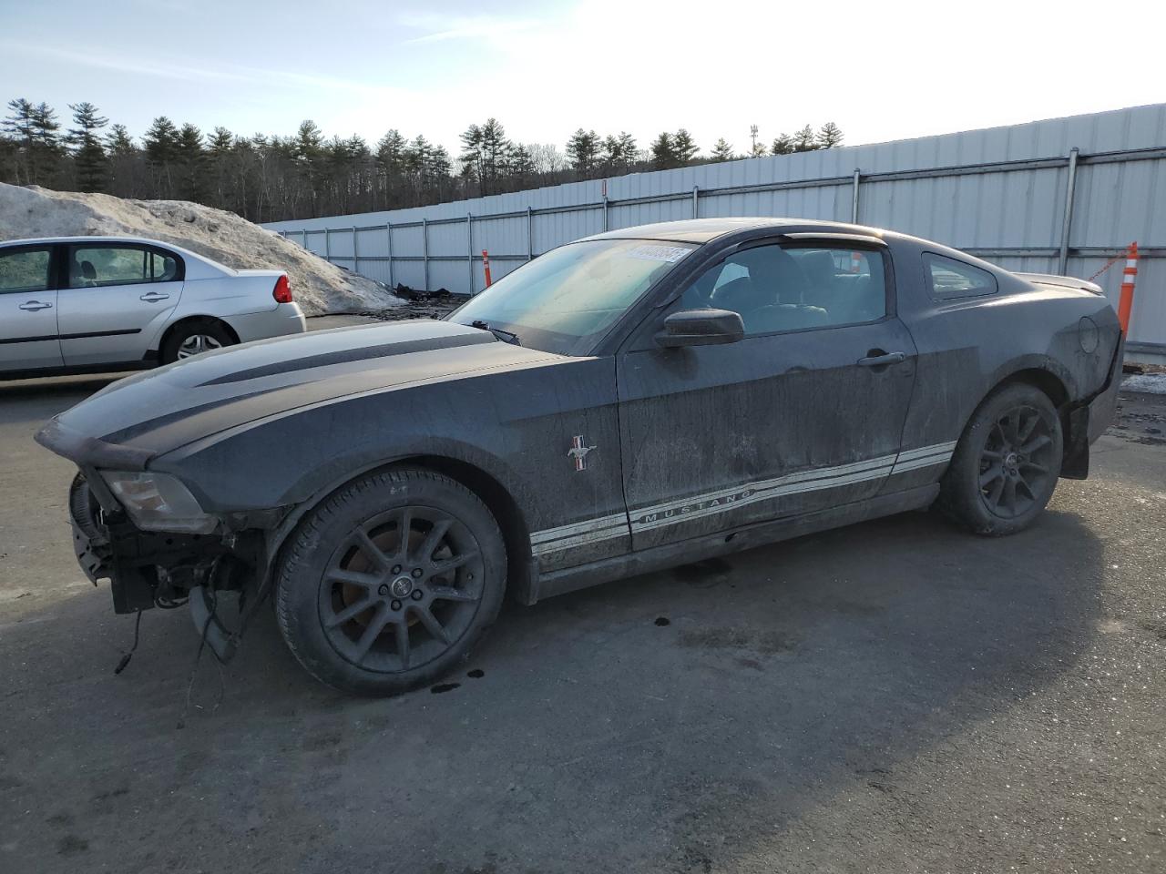FORD MUSTANG 2011
