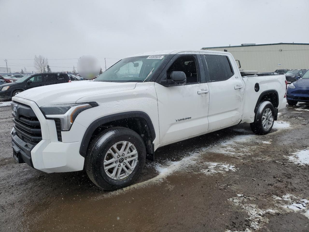 TOYOTA TUNDRA CRE 2024