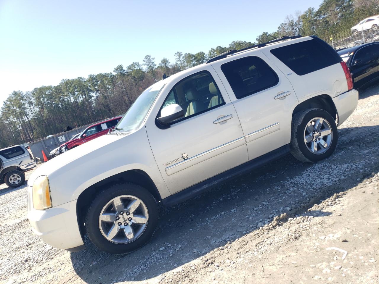 GMC YUKON SLT 2012