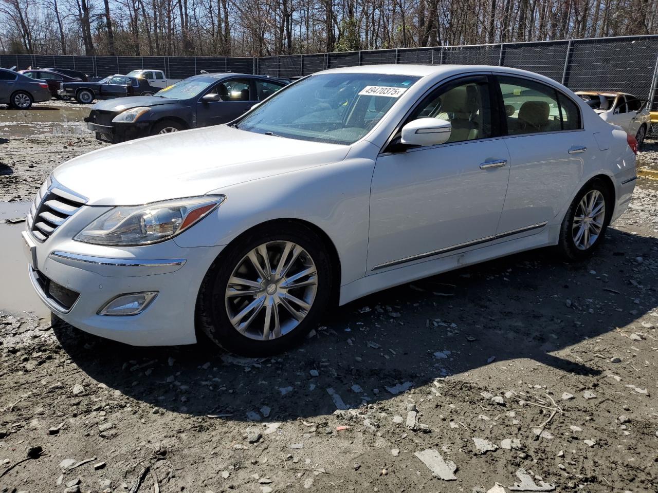 HYUNDAI GENESIS 4. 2012