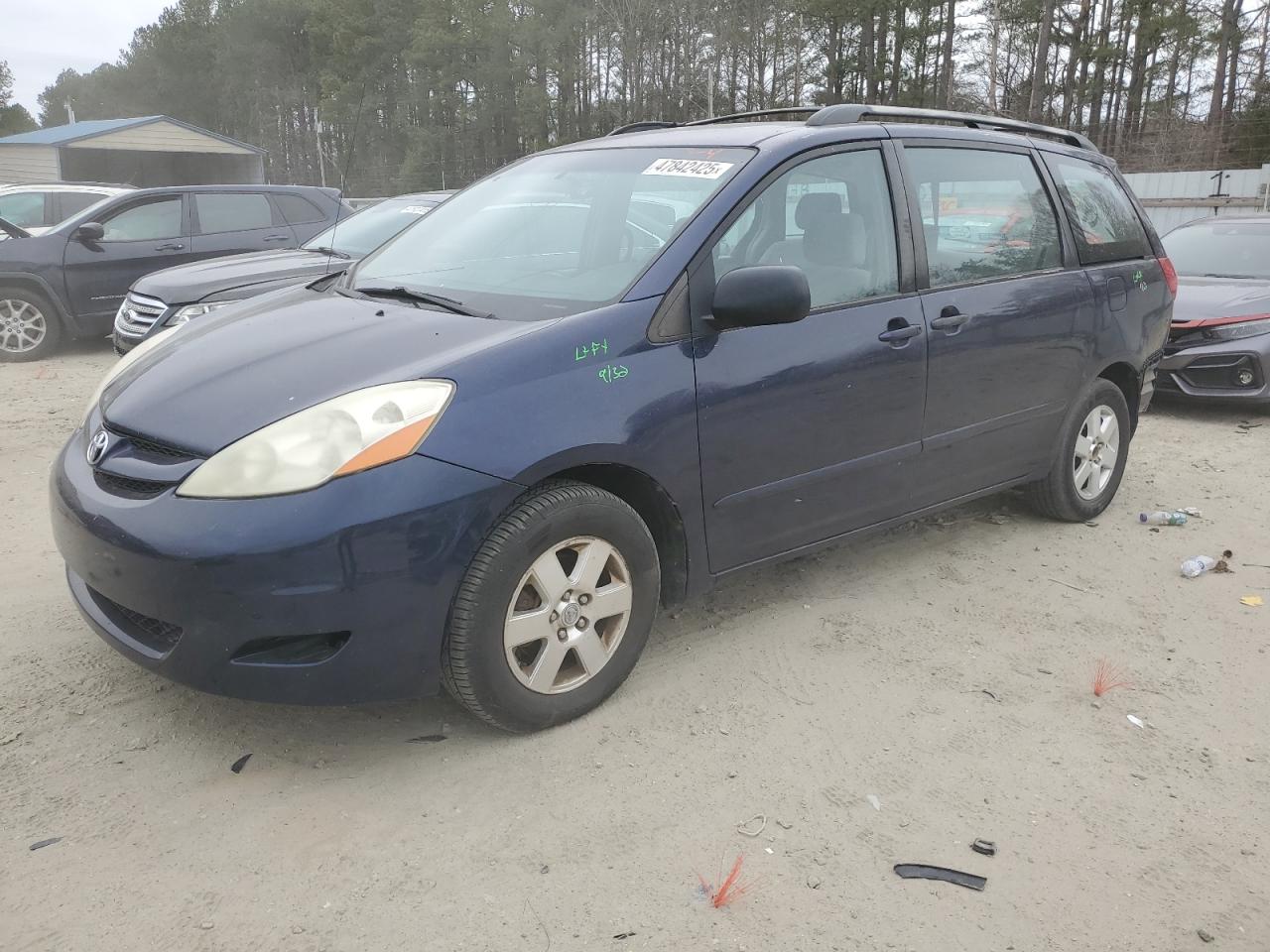TOYOTA SIENNA CE 2006