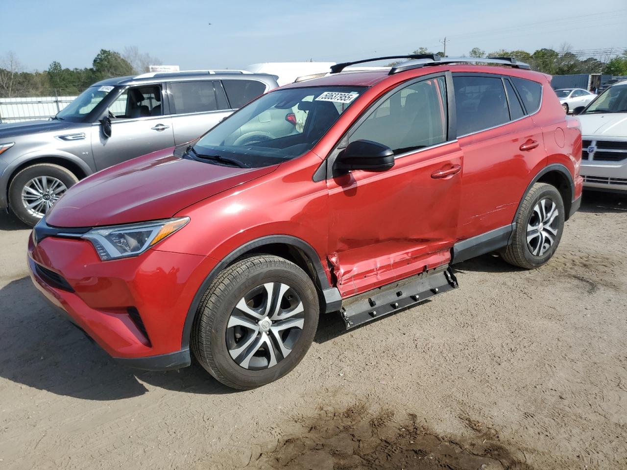 TOYOTA RAV4 LE 2017