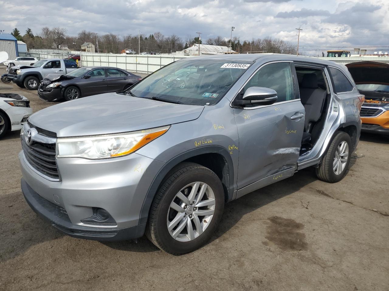 TOYOTA HIGHLANDER 2014