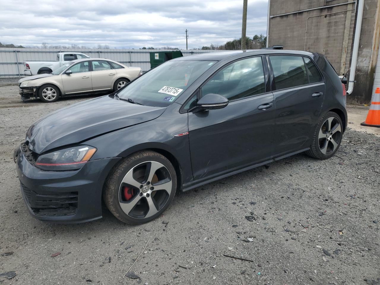 VOLKSWAGEN GTI 2015