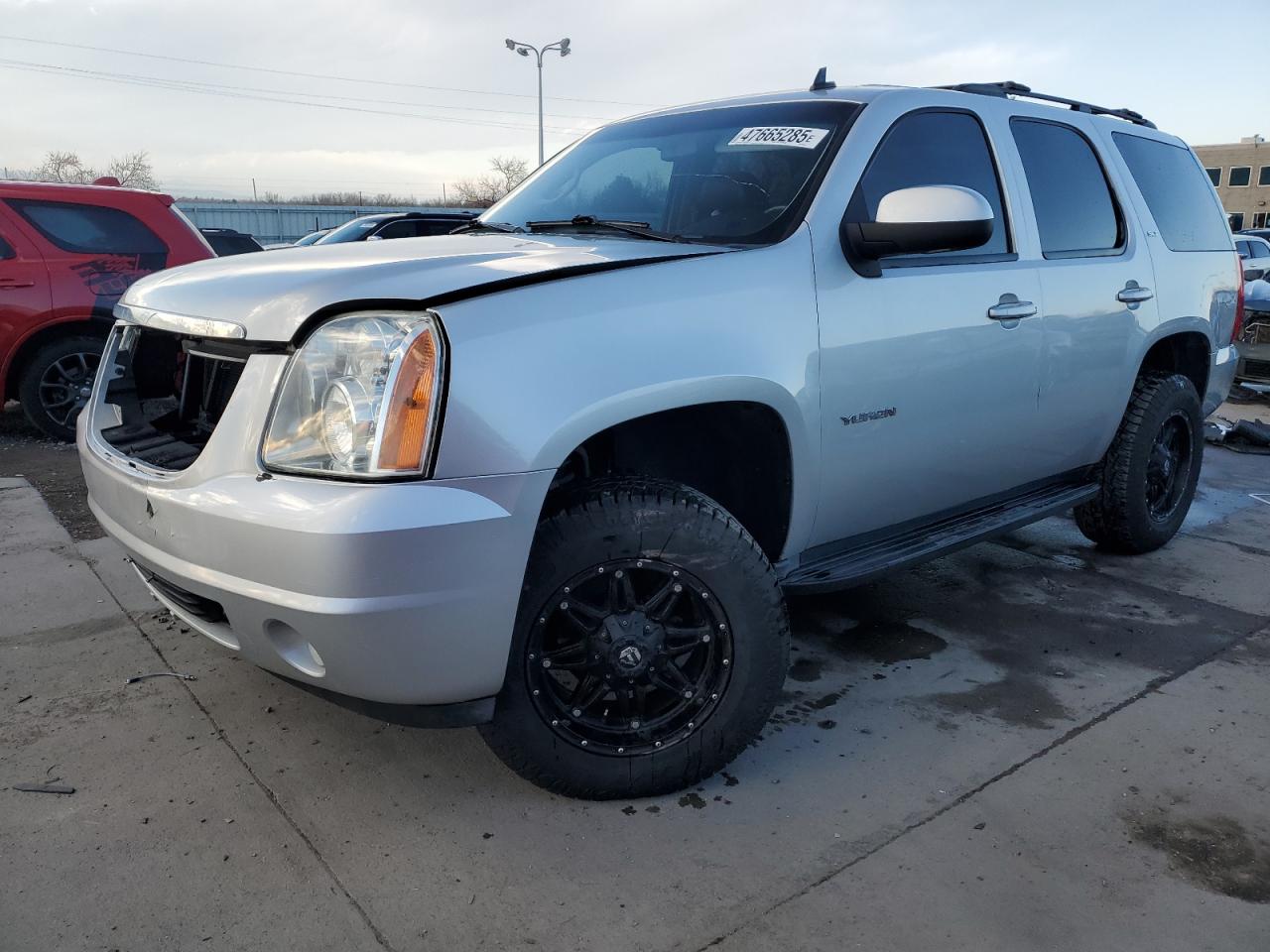 GMC YUKON SLT 2011