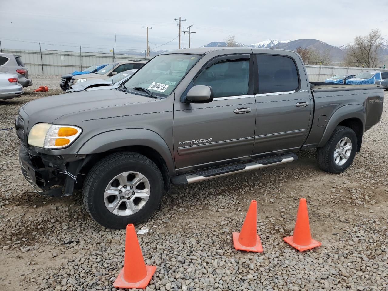 TOYOTA TUNDRA DOU 2004
