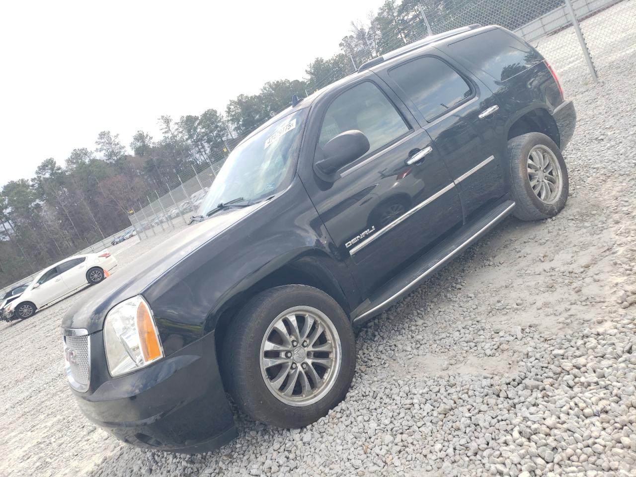 GMC YUKON 2010