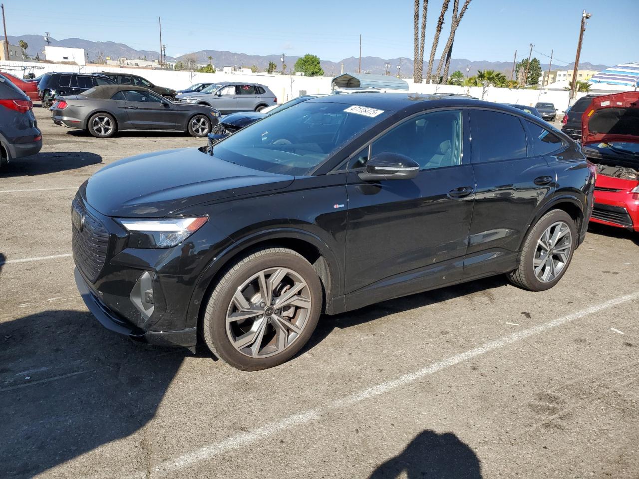 AUDI Q4 E-TRON 2024