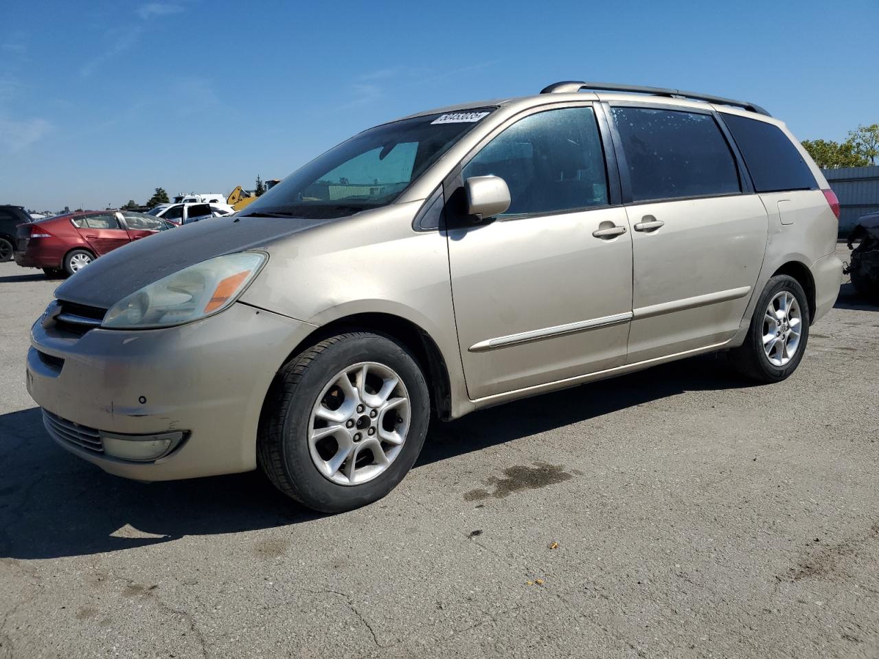 TOYOTA SIENNA XLE 2004