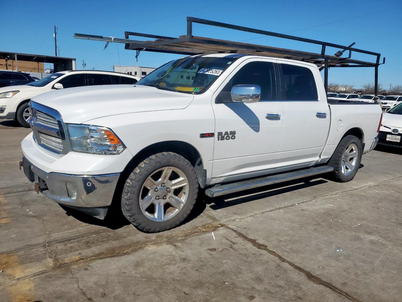 RAM 1500 SLT 2017