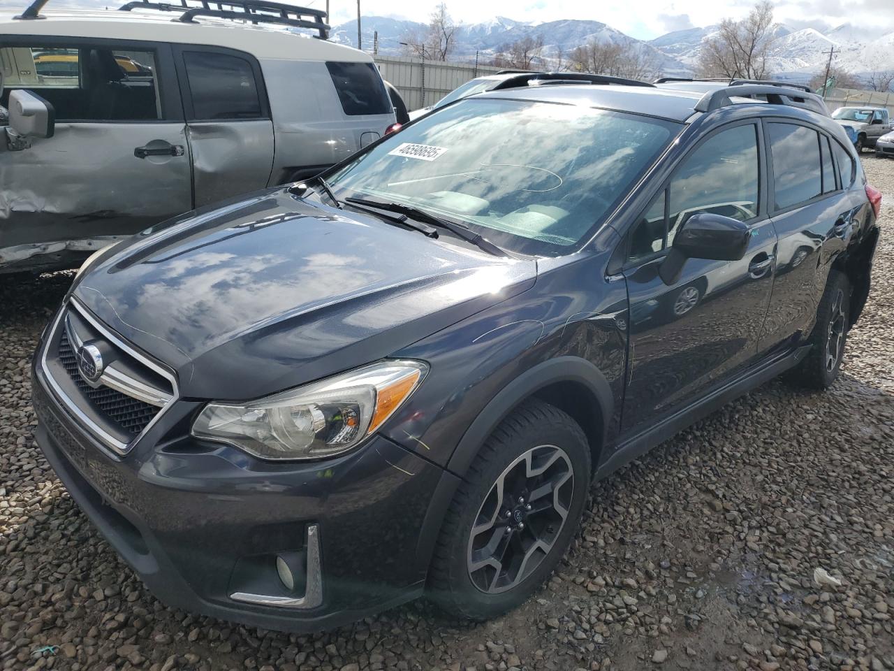 SUBARU CROSSTREK 2016
