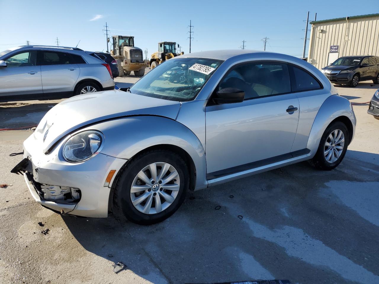 VOLKSWAGEN BEETLE 2013