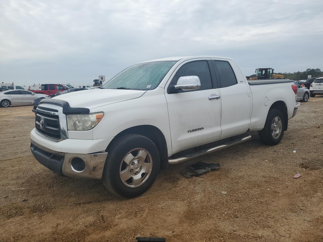 TOYOTA TUNDRA 2011