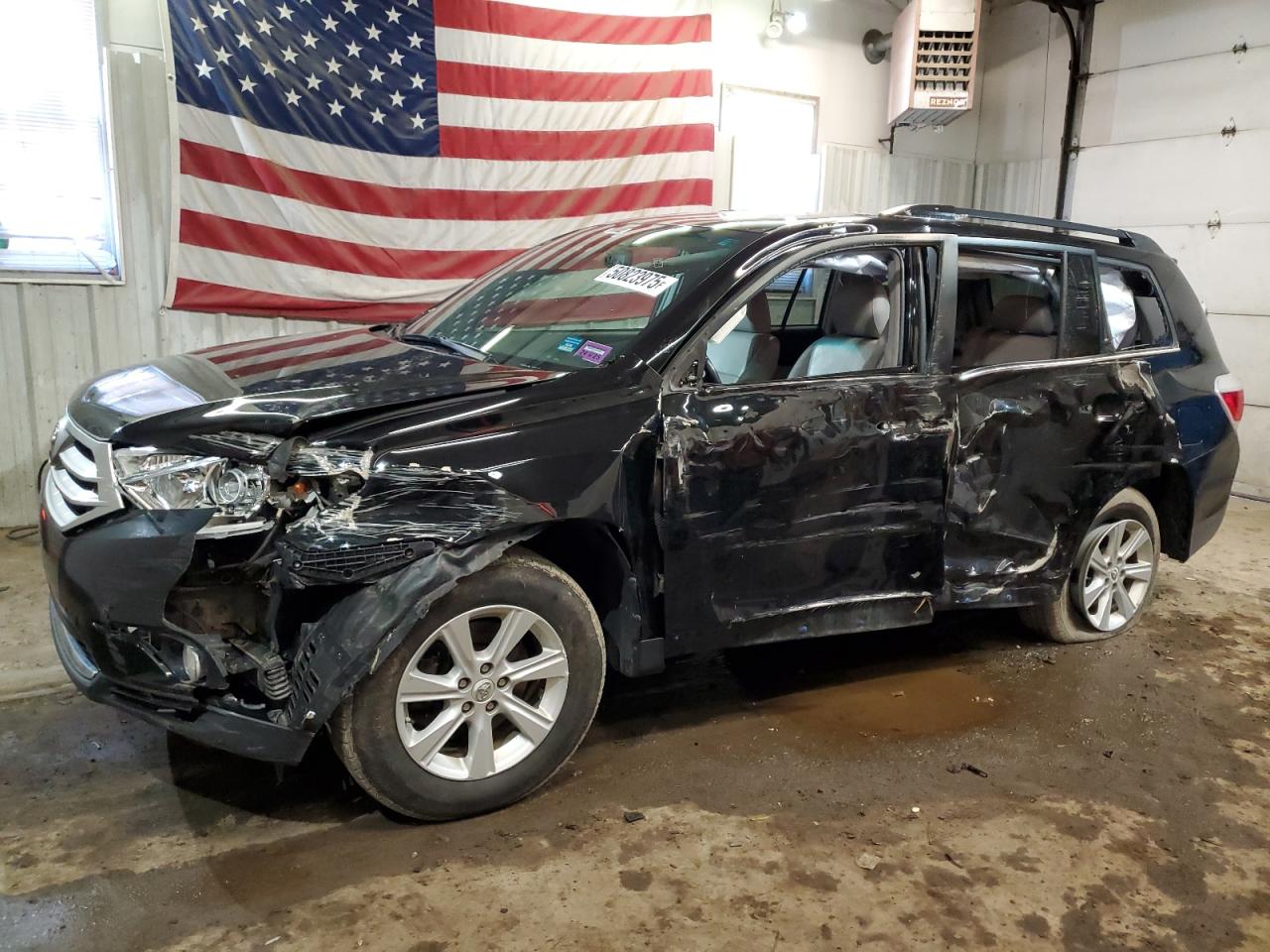 TOYOTA HIGHLANDER 2012