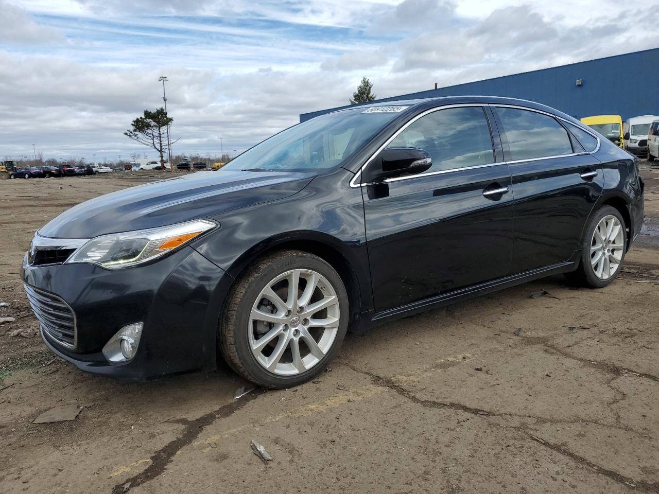 TOYOTA AVALON 2013