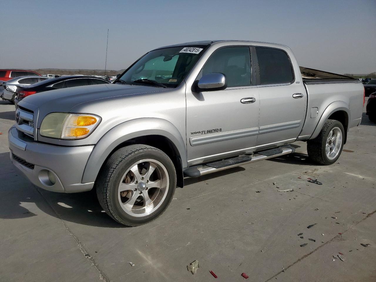 TOYOTA TUNDRA DOU 2004