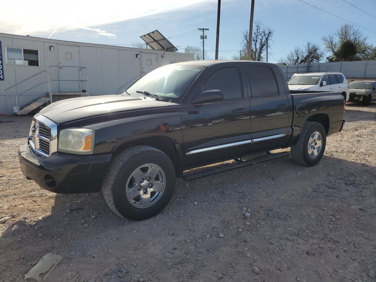 DODGE DAKOTA QUA 2005