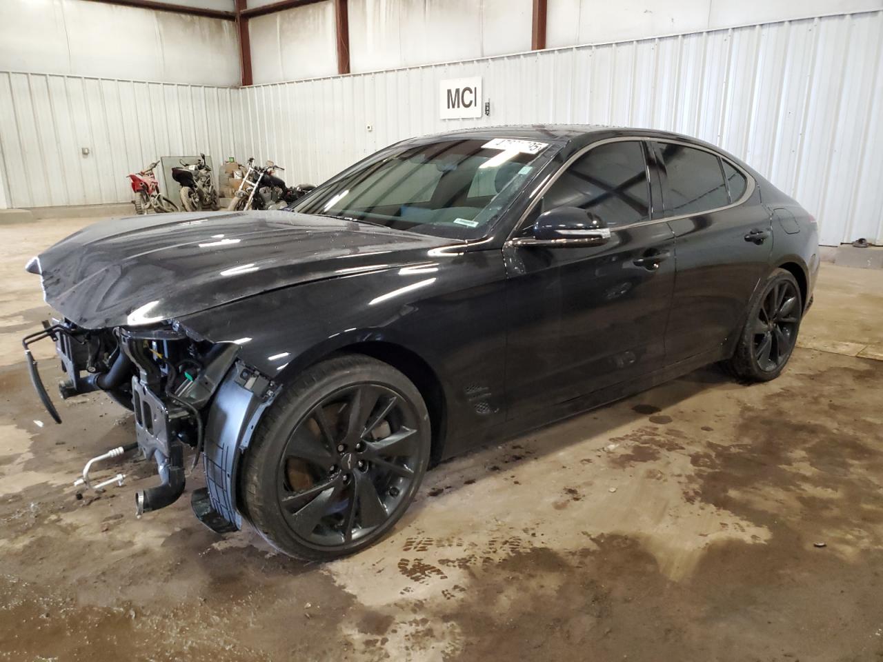 GENESIS G70 BASE 2022