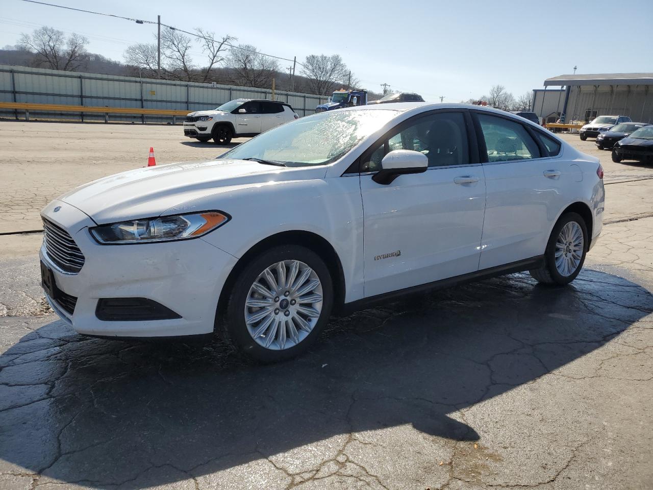 FORD FUSION S H 2014