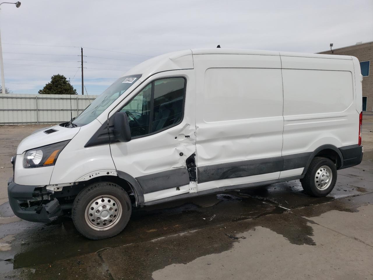 FORD TRANSIT T- 2023