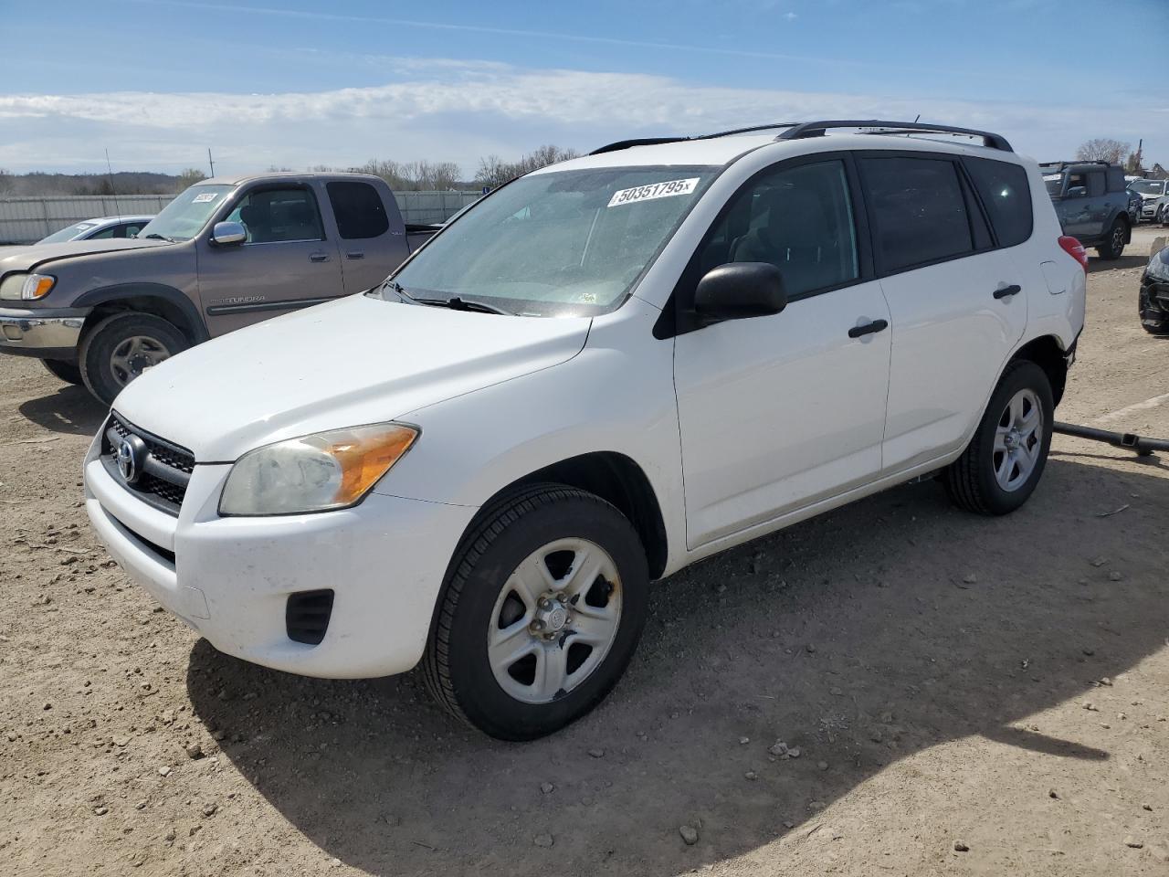 TOYOTA RAV4 2011