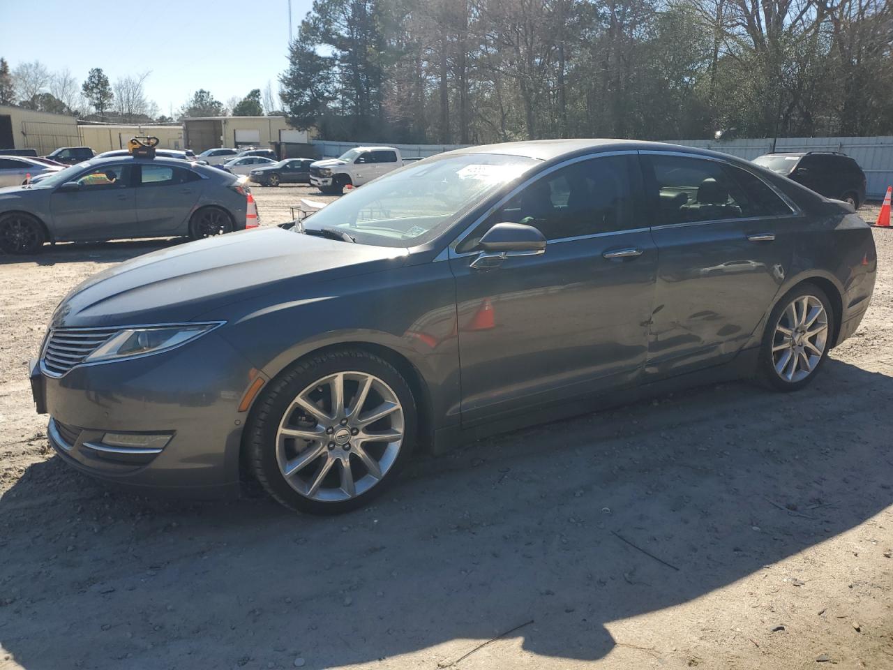 LINCOLN MKZ HYBRID 2015