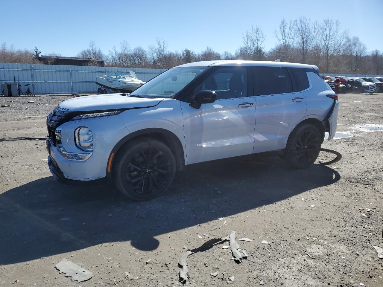 MITSUBISHI OUTLANDER 2023