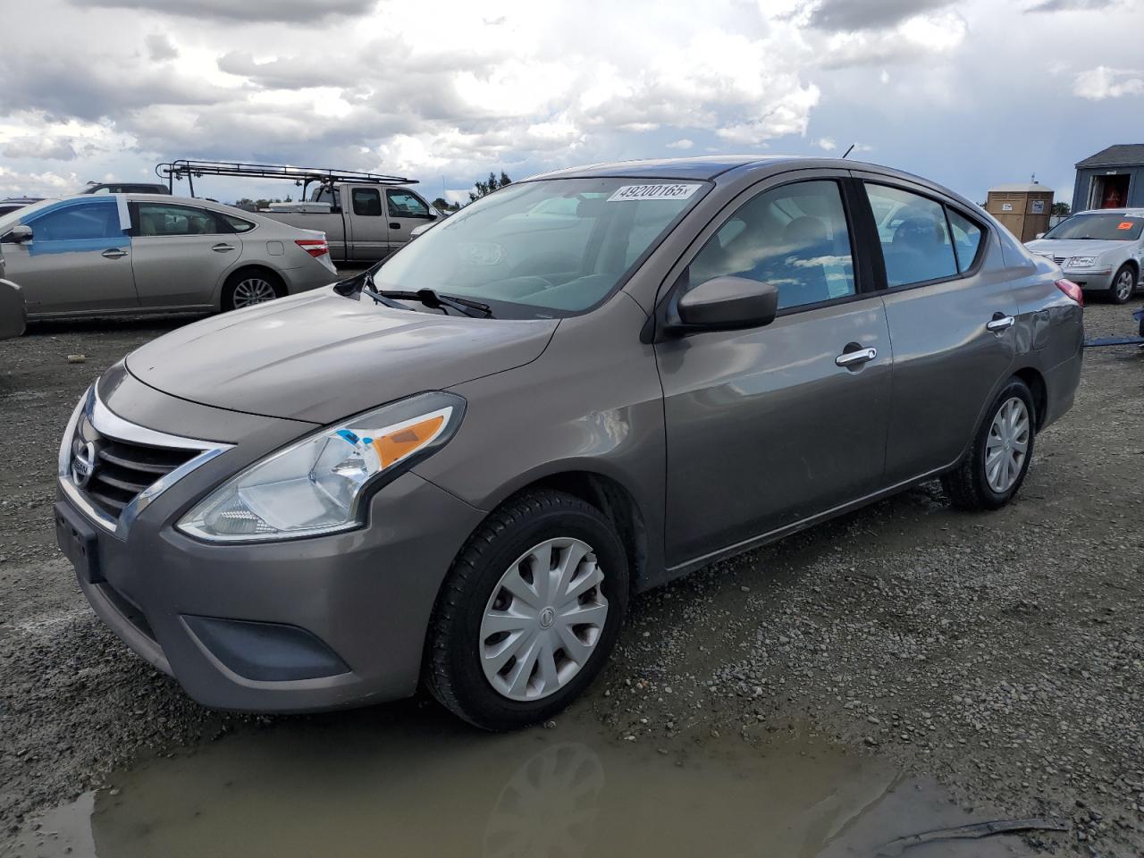 NISSAN VERSA S 2017