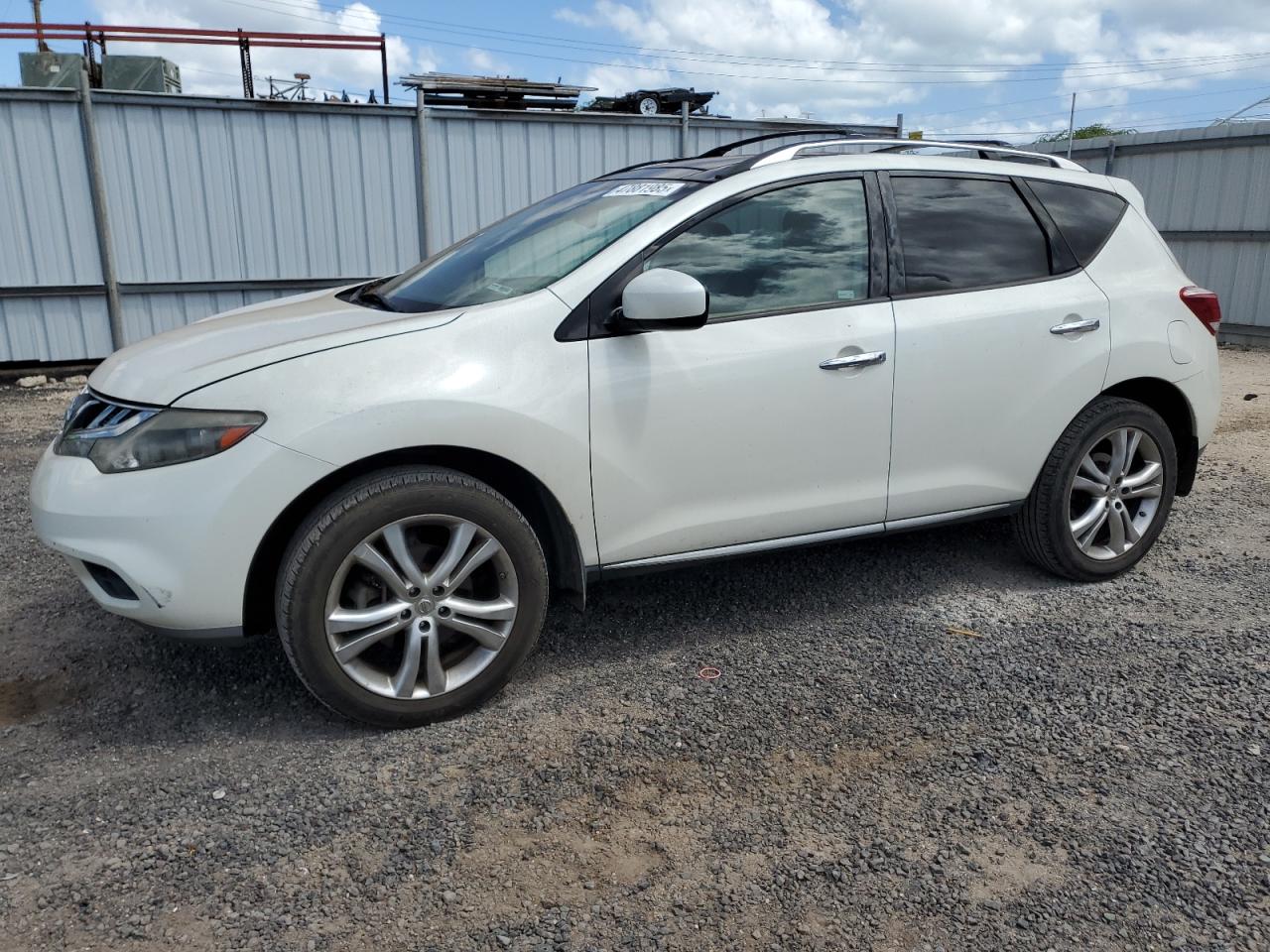NISSAN MURANO S 2011