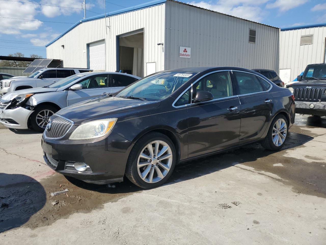 BUICK VERANO 2012