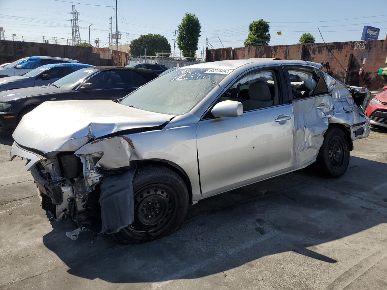 TOYOTA CAMRY BASE 2010