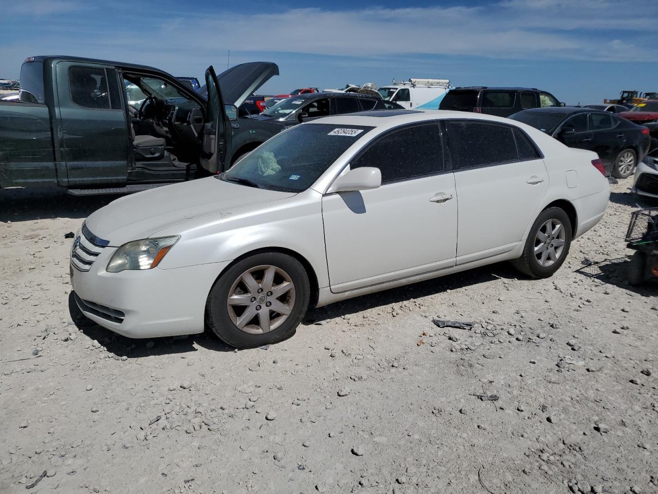 TOYOTA AVALON XL 2005