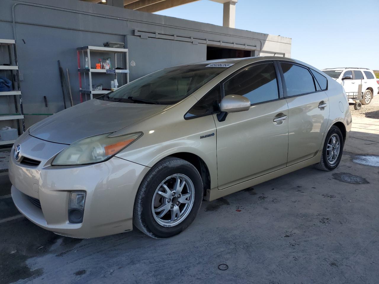TOYOTA PRIUS 2010