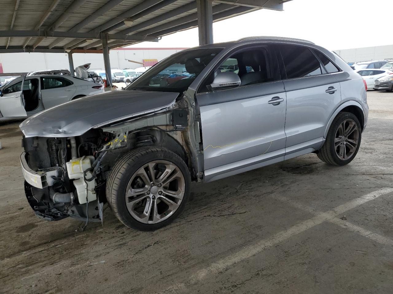 AUDI Q3 PREMIUM 2016
