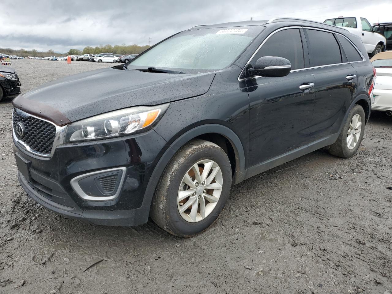 KIA SORENTO LX 2017