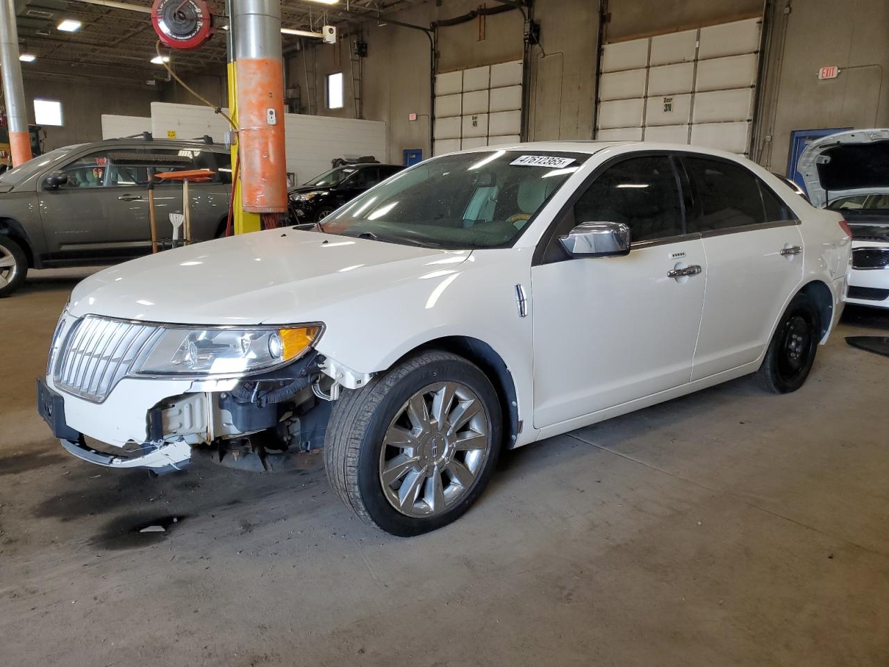 LINCOLN MKZ 2012